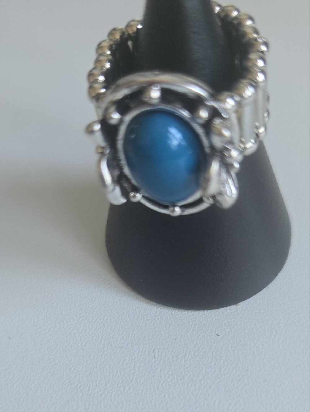Ring - Picture 4 of 5